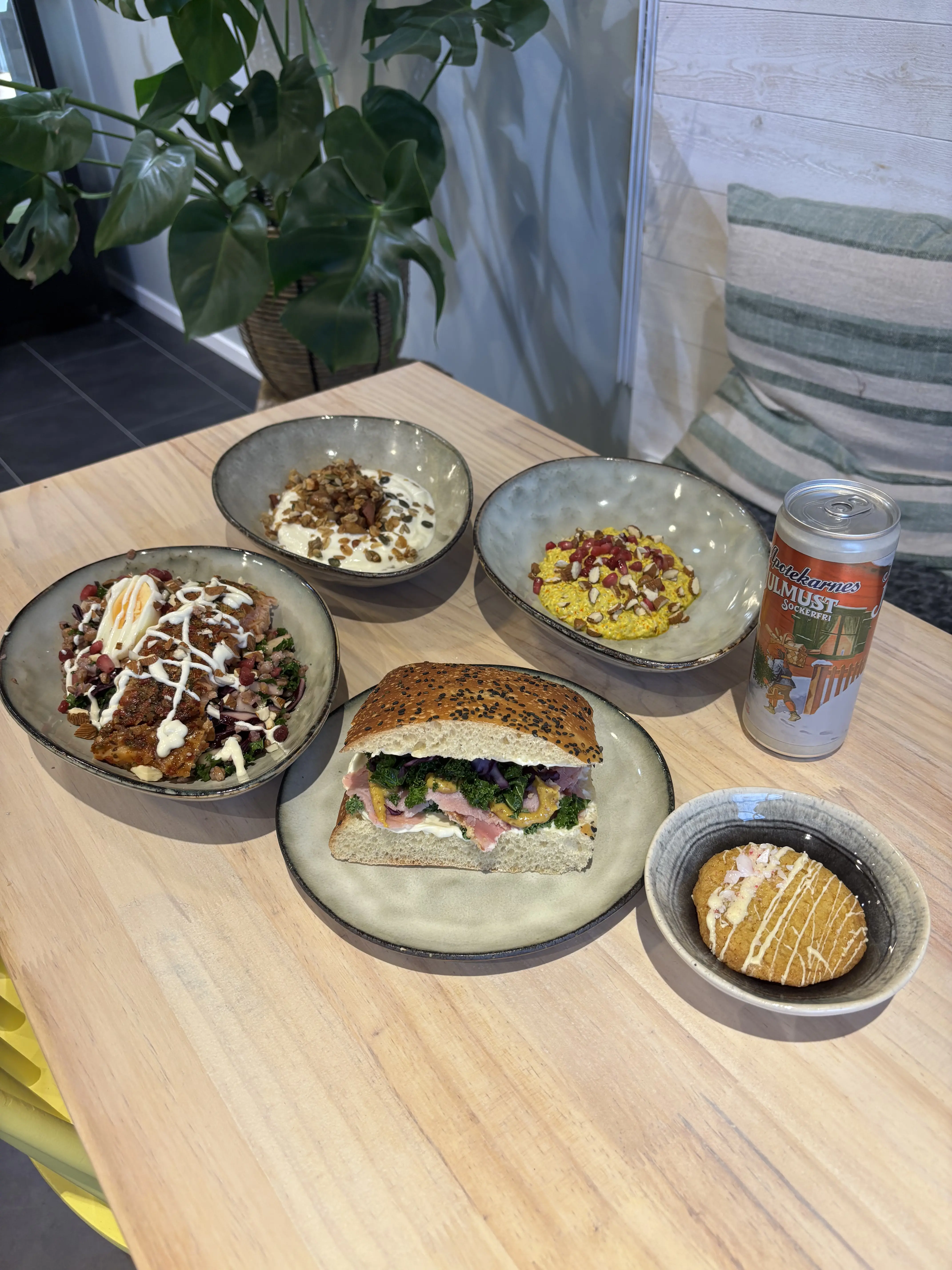 Julens färgglada ingredienser - Julmeny på SMACK Varberg