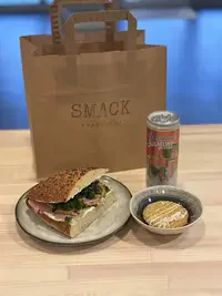 Julens lilla lunchpaket med halv macka